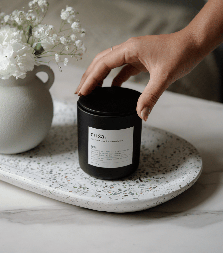 SANTAL-  8 OZ LUXURY CANDLE